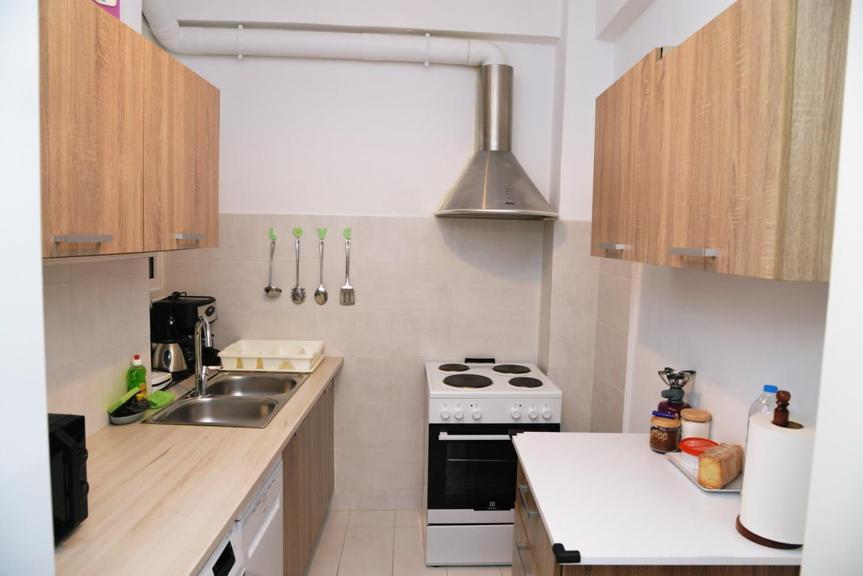 Freatida Apartment Pireu Exterior foto